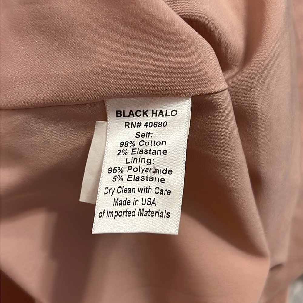 Black Halo beige large flower a-line skirt - Picture 9 of 9